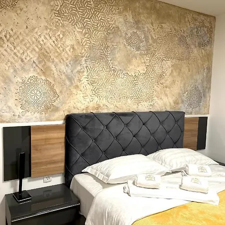Lux-besplatno Koriscenje Zasebne Garaze Apartment Sremska Mitrovica